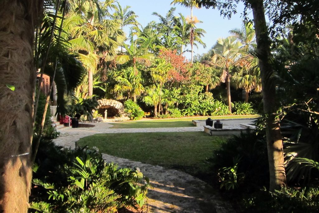 West Palm Beach Ann Norton Sculpture Gardens